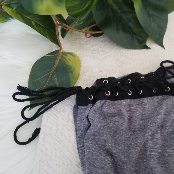 Fashion Nova Grey Top - Picture 4 of 7